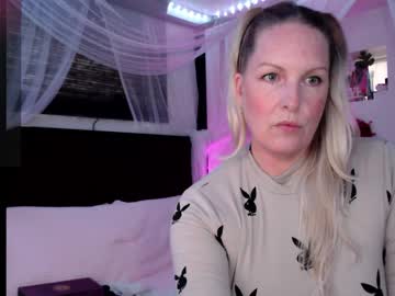 Mjcoconut241756 April 11, 2025 Chaturbate stream image