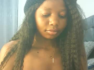 Pretty_Kelen stream photo from April 11, 2025