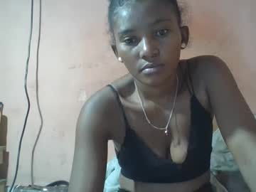 Noella1004 April 11, 2025 Chaturbate stream image