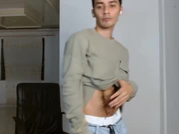 Aureliv1 April 12, 2025 Chaturbate stream image