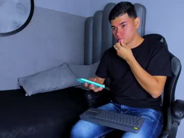 Luciano_Ortiz April 12, 2025 Chaturbate stream image