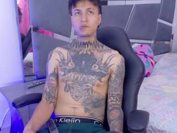 Andrey_Harris April 12, 2025 Chaturbate stream image