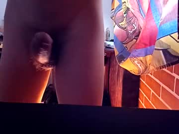 Dominantwhitmuscles April 13, 2025 Chaturbate stream image