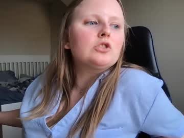 Lexielilacs April 13, 2025 Chaturbate stream image