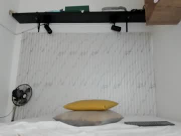 Vaiolette_King April 14, 2025 Chaturbate stream image