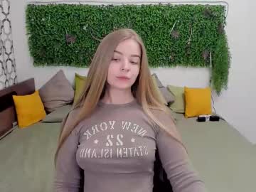 Sirenabloom April 14, 2025 Chaturbate stream image