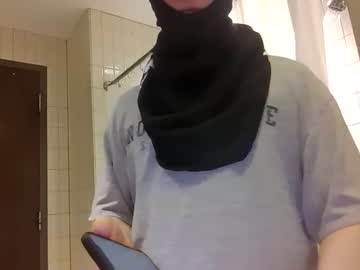 Roomfullofcum__ April 14, 2025 Chaturbate stream image