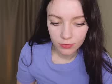 Holly_Kittenss April 14, 2025 Chaturbate stream image