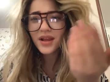 Dawnbluett April 14, 2025 Chaturbate stream image