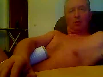 Reini7211 April 14, 2025 Chaturbate stream image