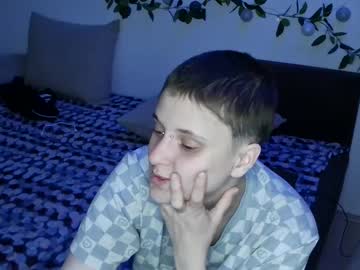 Aliens4twenty April 14, 2025 Chaturbate stream image