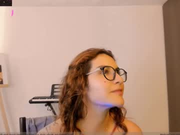 Rosiexxx24 April 14, 2025 Chaturbate stream image