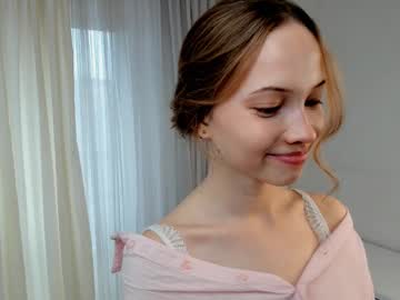 Sunnivagaillard April 15, 2025 Chaturbate stream image