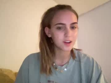 Livfootless April 15, 2025 Chaturbate stream image