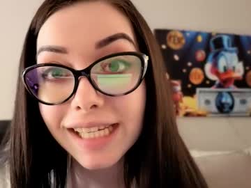 Mcflurry18 April 15, 2025 Chaturbate stream image