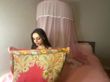 3lla3lla3lla_Ay April 15, 2025 Chaturbate stream image
