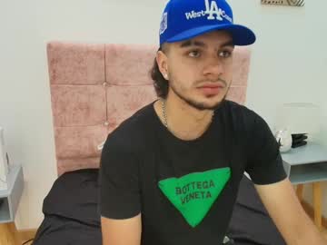 Amadeo_Wild April 15, 2025 Chaturbate stream image