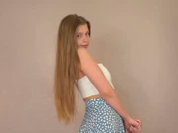 Hey_Heiley April 15, 2025 Chaturbate stream image