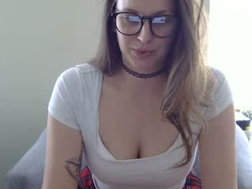 Adeline429 April 15, 2025 Chaturbate stream image