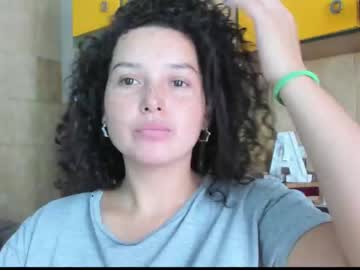 Frecklescurls April 15, 2025 Chaturbate stream image