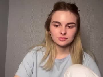 Kiss_Alexandra April 15, 2025 Chaturbate stream image
