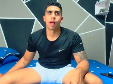 Astromgrey April 15, 2025 Chaturbate stream image