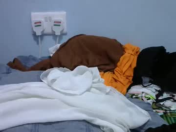 Flow_Lovely April 15, 2025 Chaturbate stream image