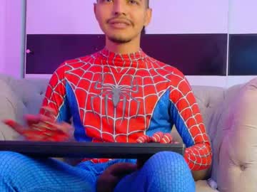 Axcellfox April 15, 2025 Chaturbate stream image