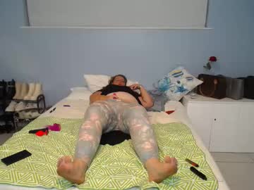 Blazzingbetty April 15, 2025 Chaturbate stream image