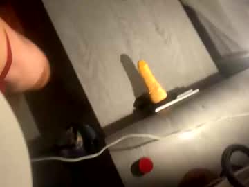 Eziro April 15, 2025 Chaturbate stream image