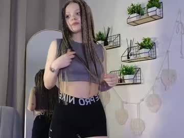 Maya_Moore_ April 16, 2025 Chaturbate stream image