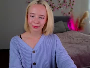 Amelia_Mills April 16, 2025 Chaturbate stream image