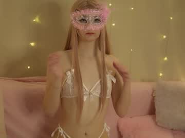 Vikky_Kim April 16, 2025 Chaturbate stream image