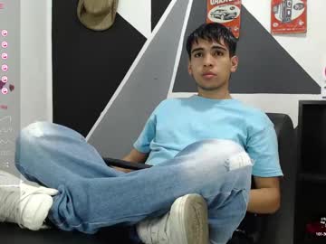 Zack_Xtreme April 16, 2025 Chaturbate stream image