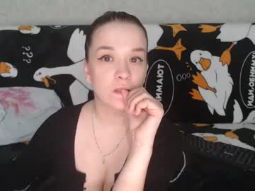 Bestbestt885 April 16, 2025 Chaturbate stream image