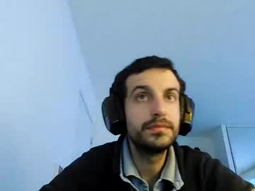 Softndwear April 16, 2025 Chaturbate stream image