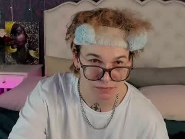 Hey_Steve April 16, 2025 Chaturbate stream image