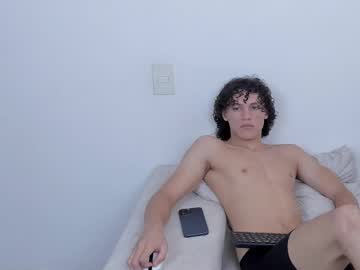 Laureent__ April 16, 2025 Chaturbate stream image