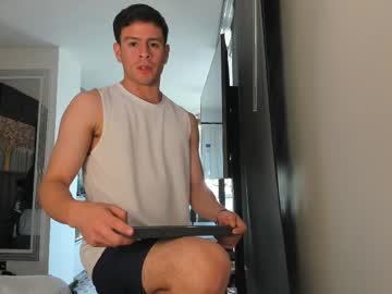 Derek_Hussain April 16, 2025 Chaturbate stream image