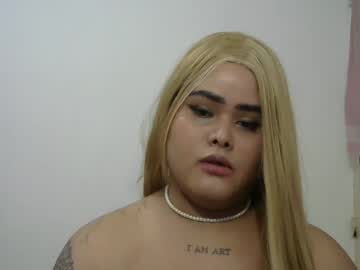 Alejandracat22 April 16, 2025 Chaturbate stream image