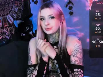 Holy_Melanie April 17, 2025 Chaturbate stream image