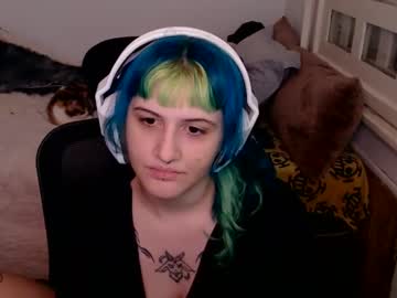 Blueglitch April 17, 2025 Chaturbate stream image