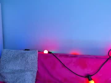 Frankiefoxie April 17, 2025 Chaturbate stream image