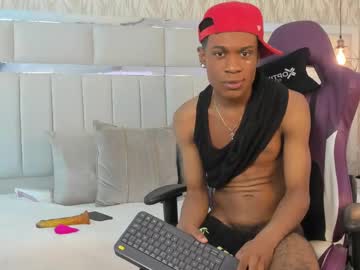 1m_Yeidy April 17, 2025 Chaturbate stream image