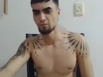 Andresccrestrepo2 April 17, 2025 Chaturbate stream image