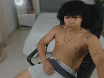 Domi_Master April 17, 2025 Chaturbate stream image