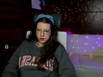 Katty__Moon April 17, 2025 Chaturbate stream image