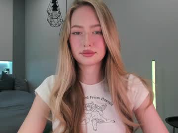 Longoriaeva April 17, 2025 Chaturbate stream image