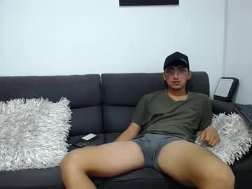 Versatileguuy April 17, 2025 Chaturbate stream image