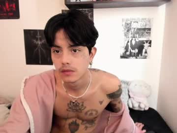 Kuefer April 17, 2025 Chaturbate stream image